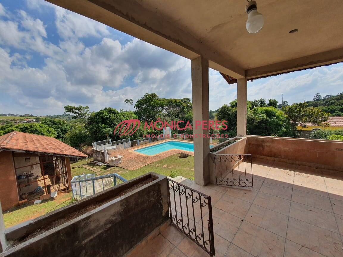 Casa à venda e aluguel com 4 quartos, 300m² - Foto 4