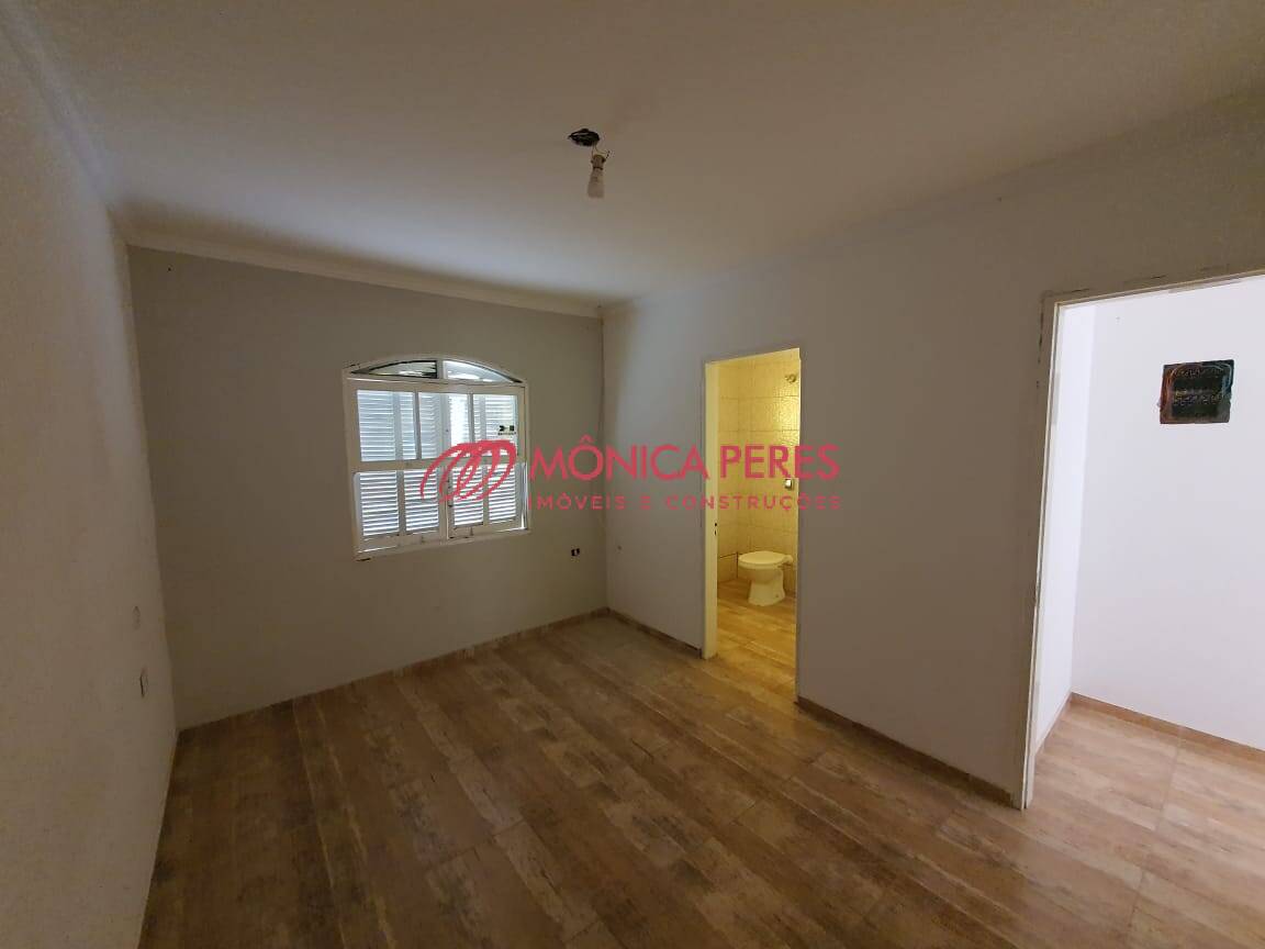 Casa à venda e aluguel com 4 quartos, 300m² - Foto 10