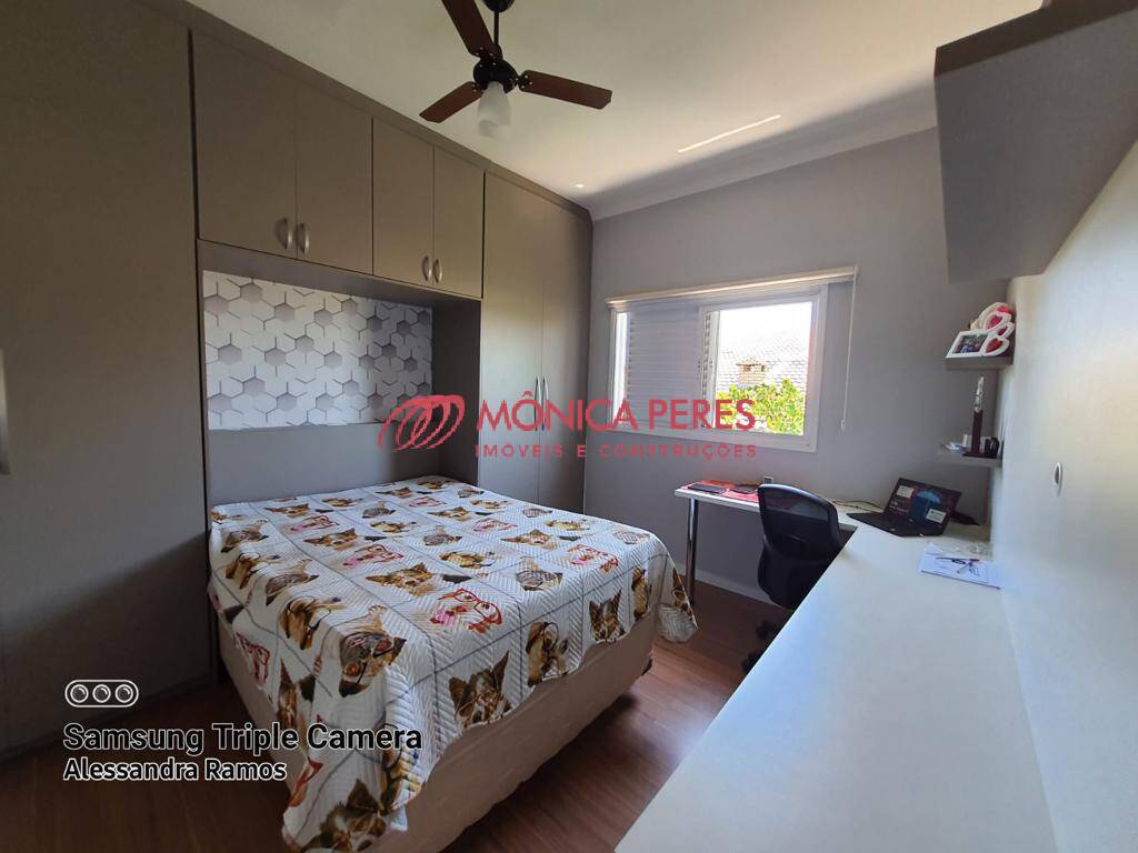 Casa à venda com 4 quartos, 240m² - Foto 27