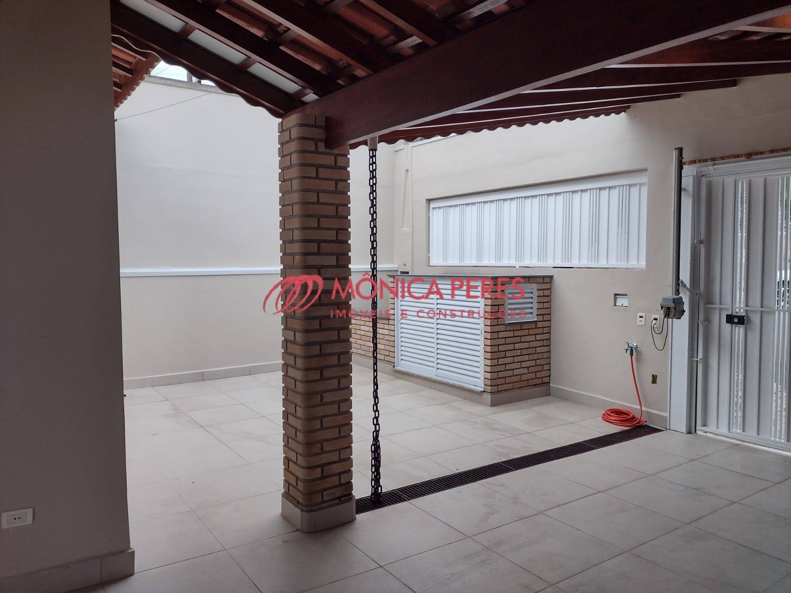 Casa à venda com 3 quartos, 150m² - Foto 18