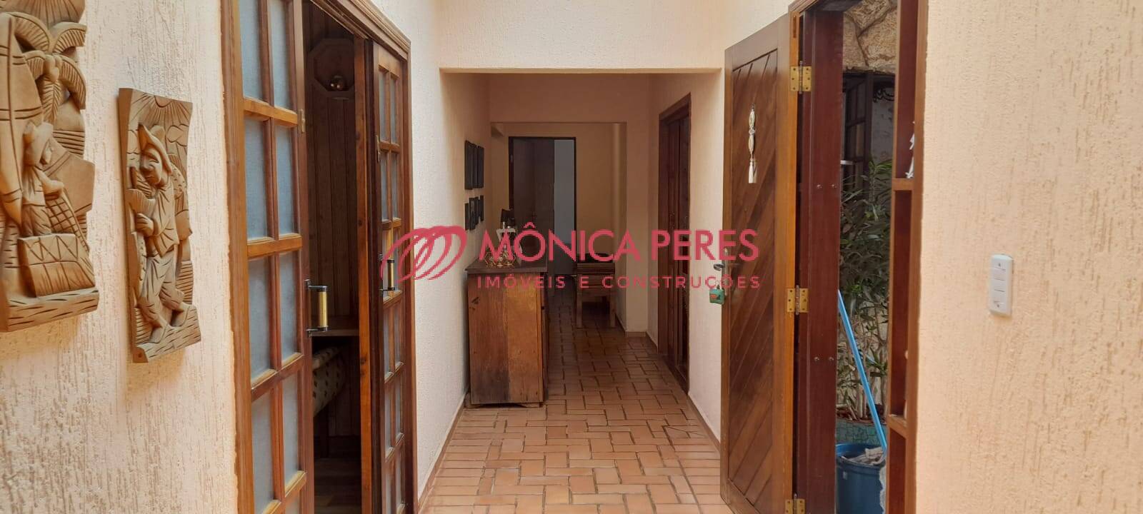 Casa à venda com 4 quartos, 327m² - Foto 14