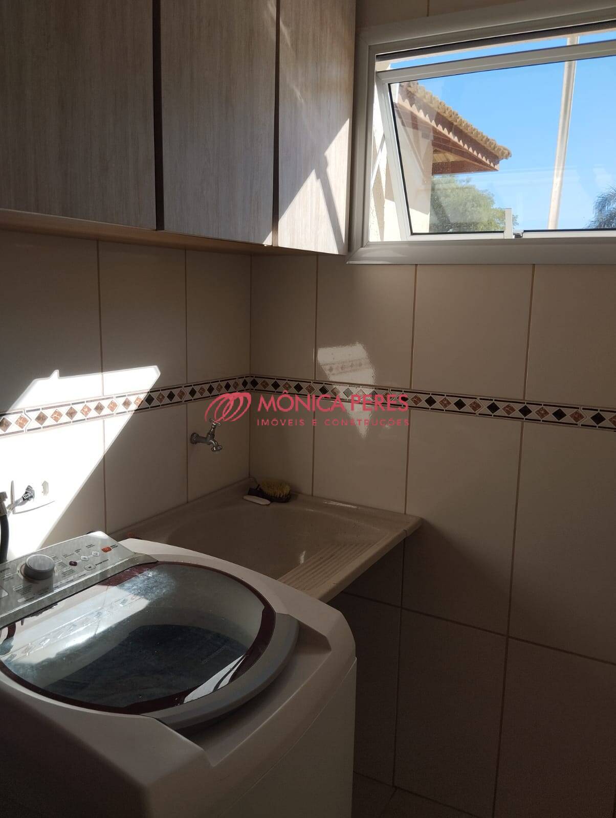 Casa à venda com 4 quartos, 250m² - Foto 18