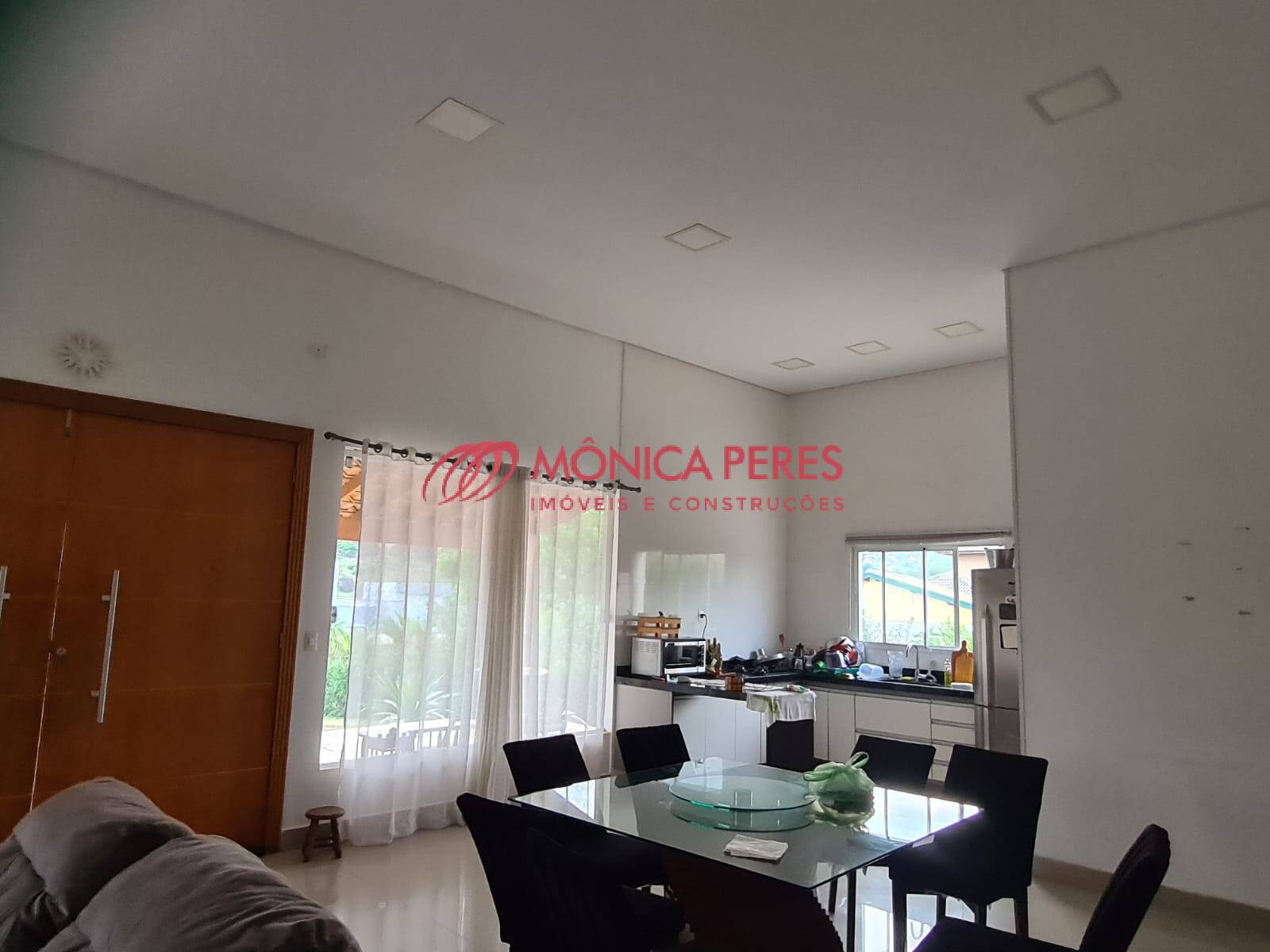 Casa à venda com 3 quartos, 200m² - Foto 29