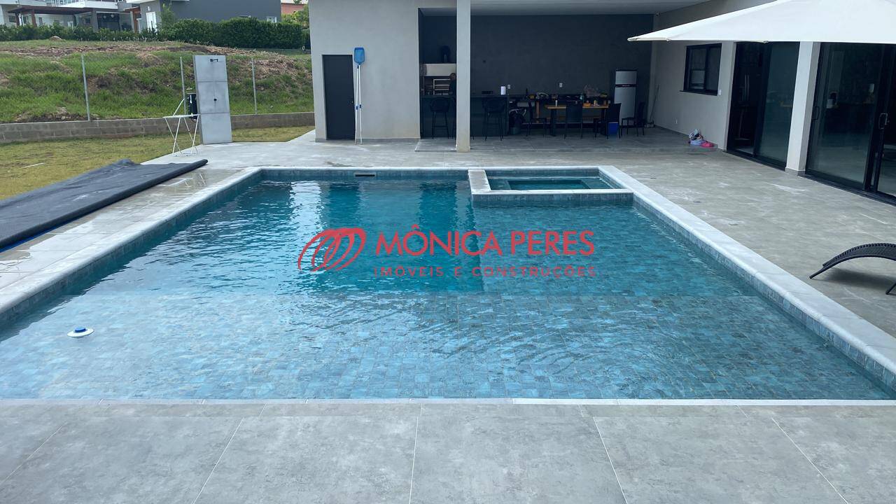 Casa à venda com 3 quartos, 373m² - Foto 26