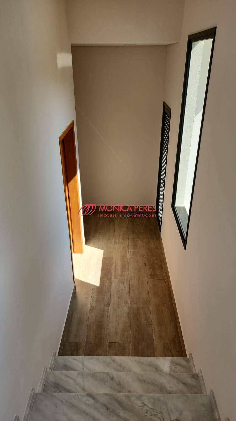 Casa à venda com 4 quartos, 290m² - Foto 12