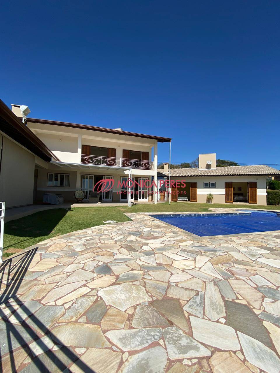 Casa à venda e aluguel com 4 quartos, 400m² - Foto 2