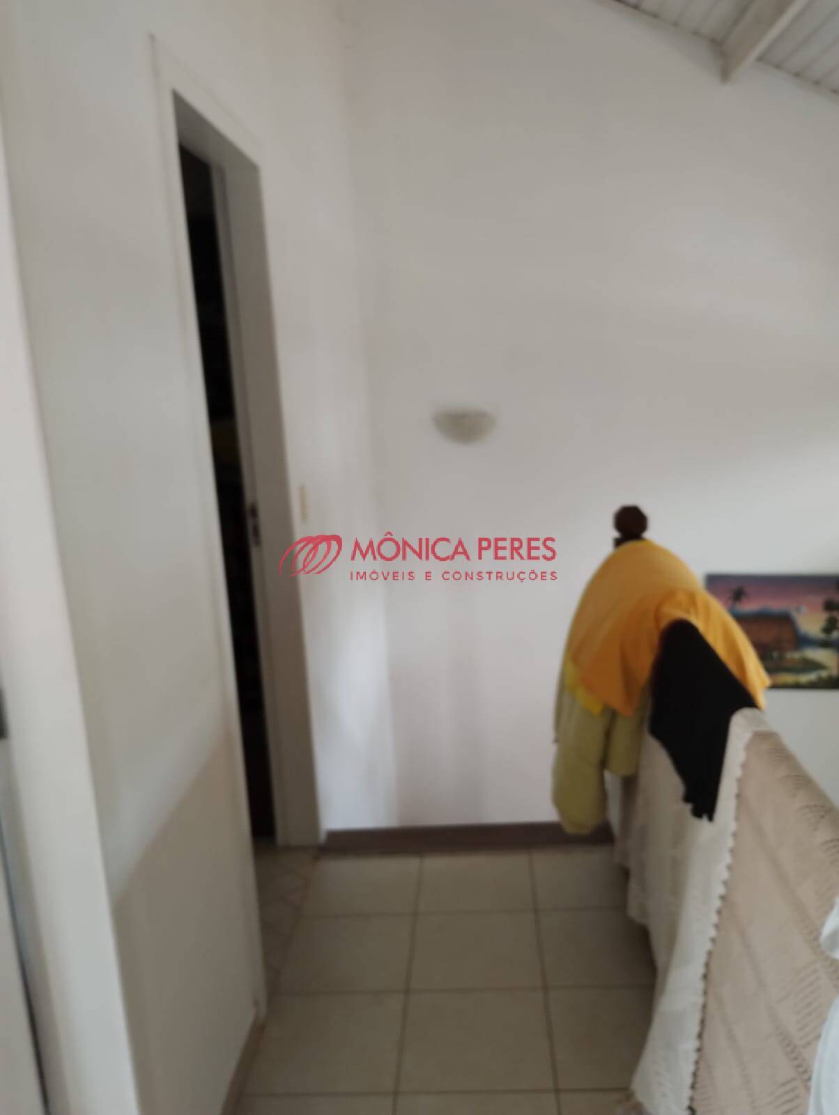 Casa à venda com 3 quartos, 109m² - Foto 12