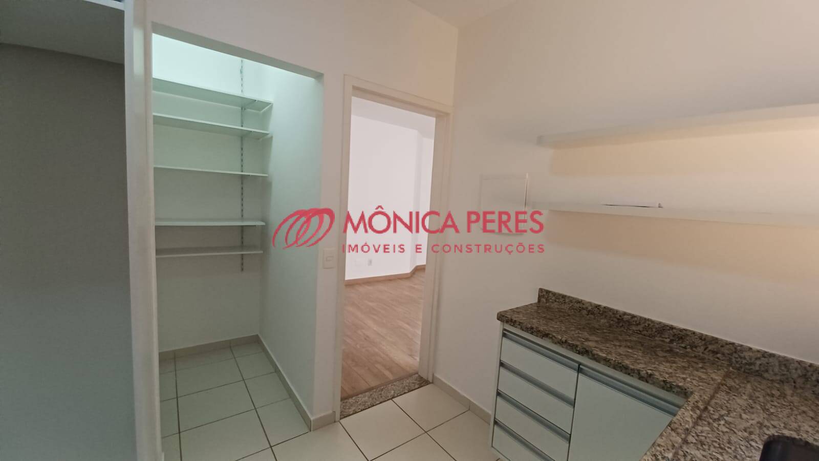 Casa à venda com 3 quartos, 97m² - Foto 17