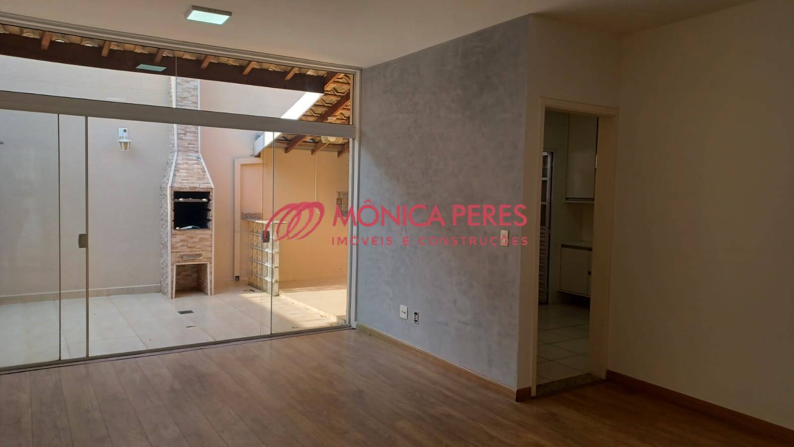 Casa à venda com 3 quartos, 97m² - Foto 28