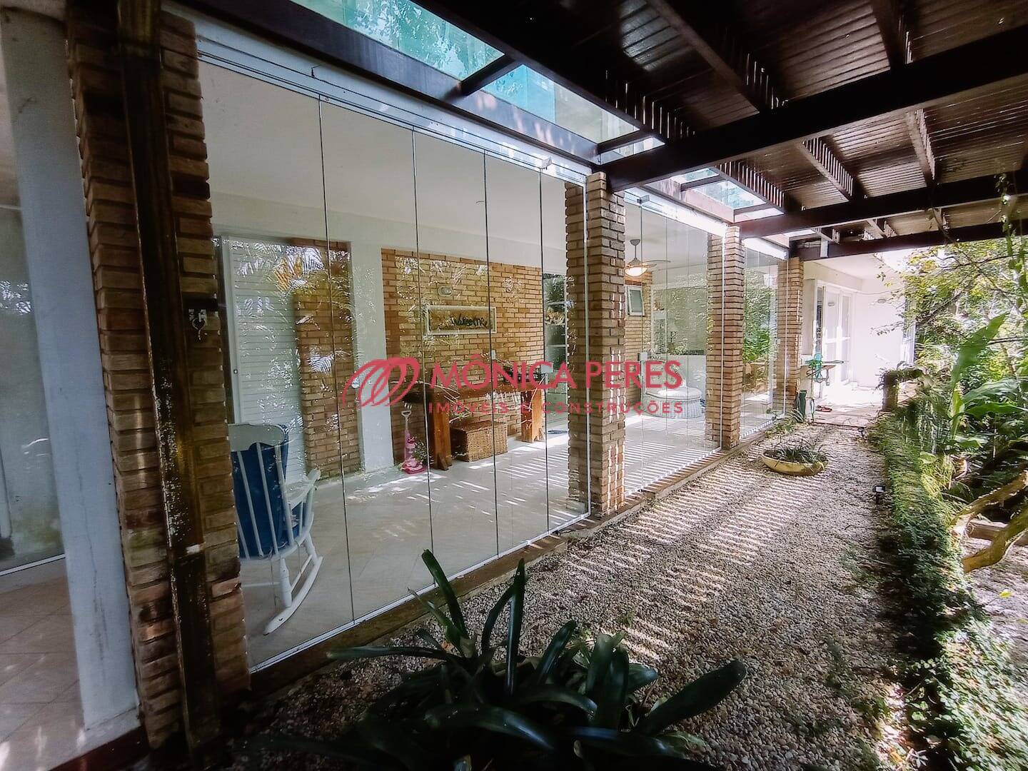 Casa à venda com 5 quartos, 350m² - Foto 18