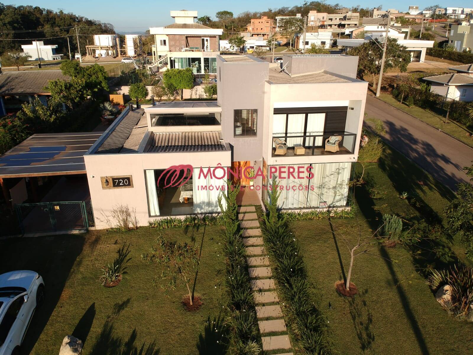 Casa à venda com 4 quartos, 405m² - Foto 27