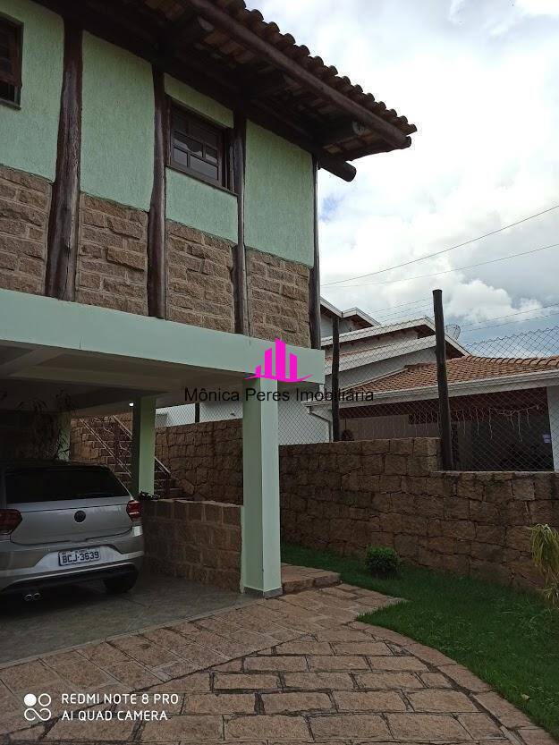 Casa à venda com 3 quartos, 1000m² - Foto 8